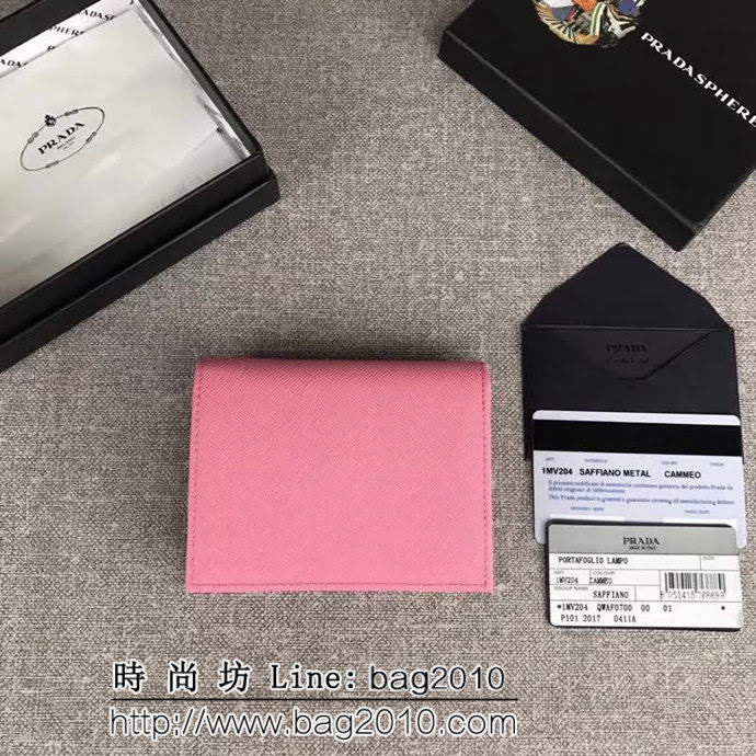 PRADA普拉達 經典爆款 頂級原單十字紋牛皮 女士短皮夾 1MV204 DD1406